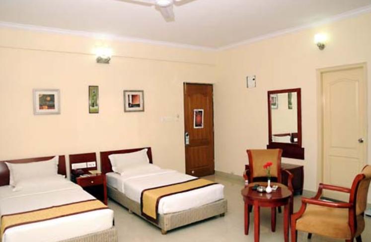 Ivory Inn Bangalore Habitación foto