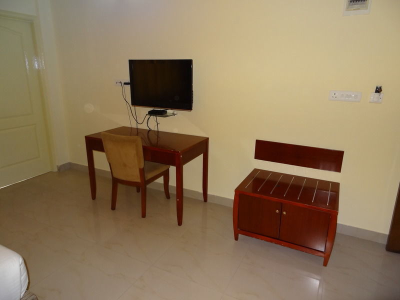 Ivory Inn Bangalore Exterior foto